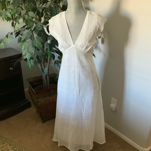 Joie Shaeryl Midi Dress - Picture 6 of 8